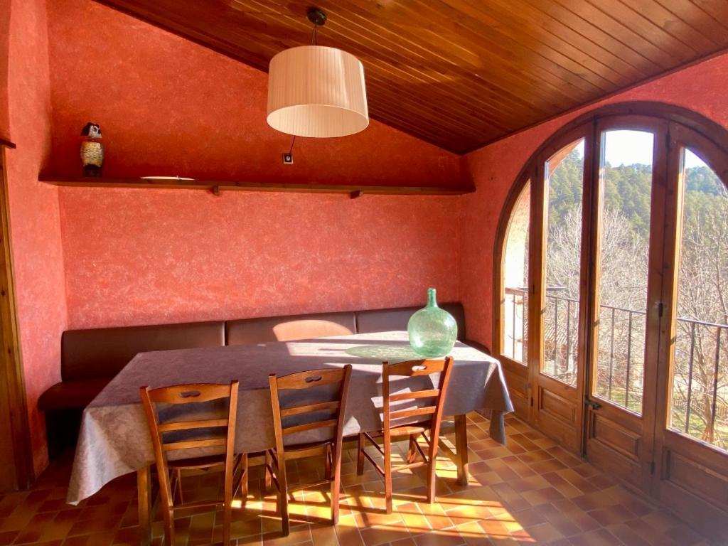 Campalans Hotel Rural Bungalows Mobilhomes Borredá Екстериор снимка