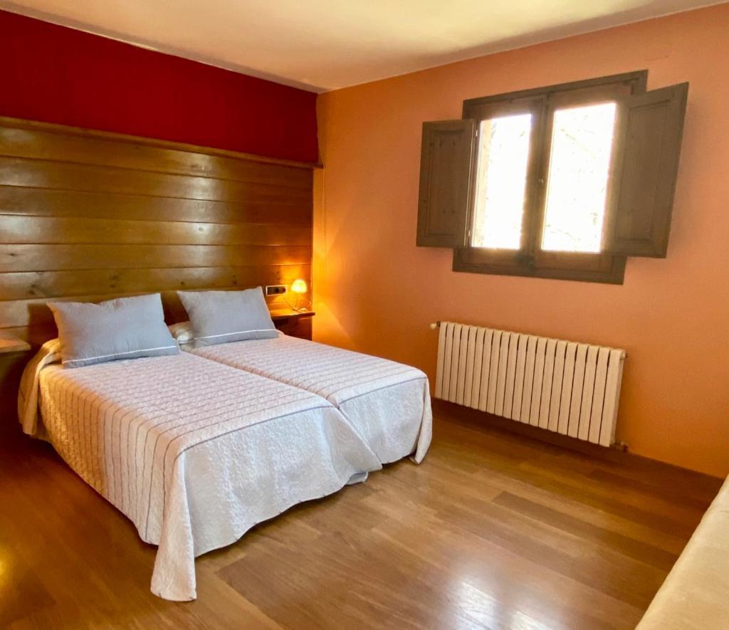 Campalans Hotel Rural Bungalows Mobilhomes Borredá Екстериор снимка