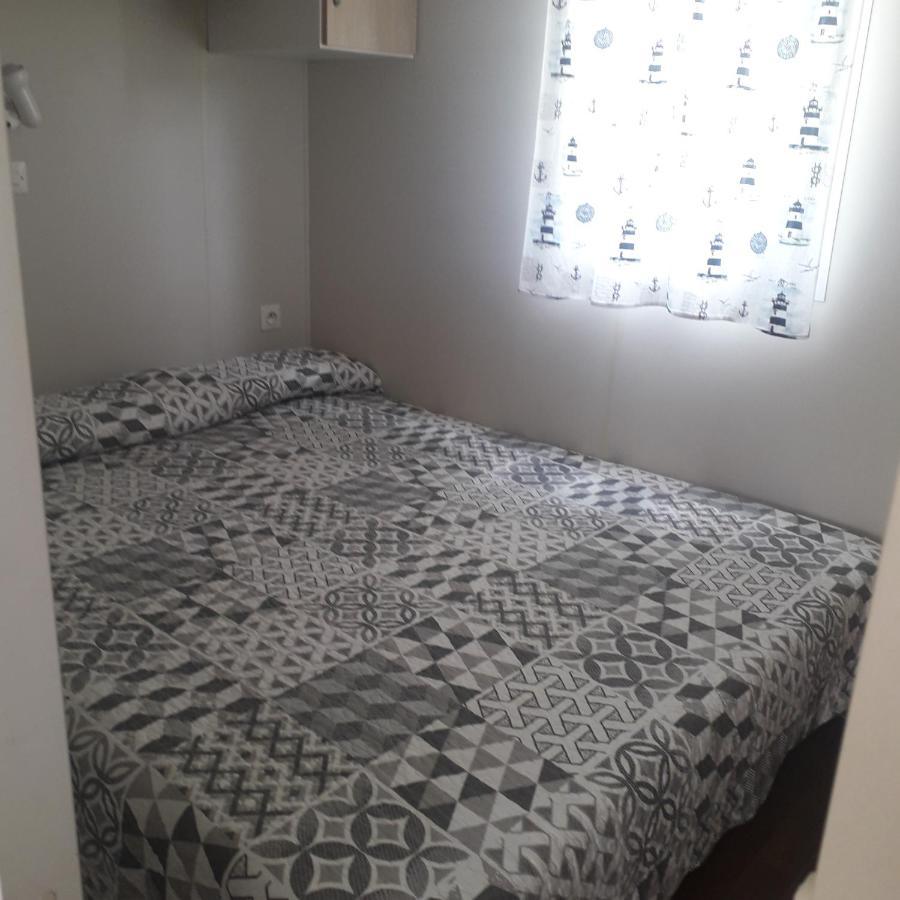 Campalans Hotel Rural Bungalows Mobilhomes Borredá Екстериор снимка