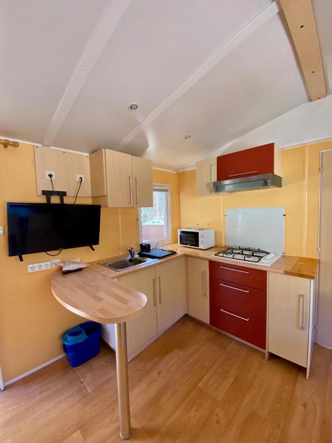 Campalans Hotel Rural Bungalows Mobilhomes Borredá Екстериор снимка